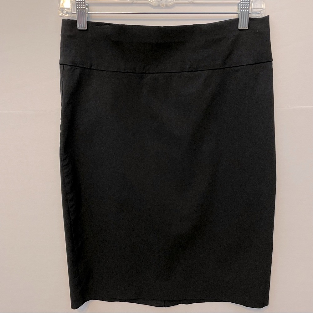 Maurices Women’s Stretchy Black Midi Pull-On Skirt Sz M